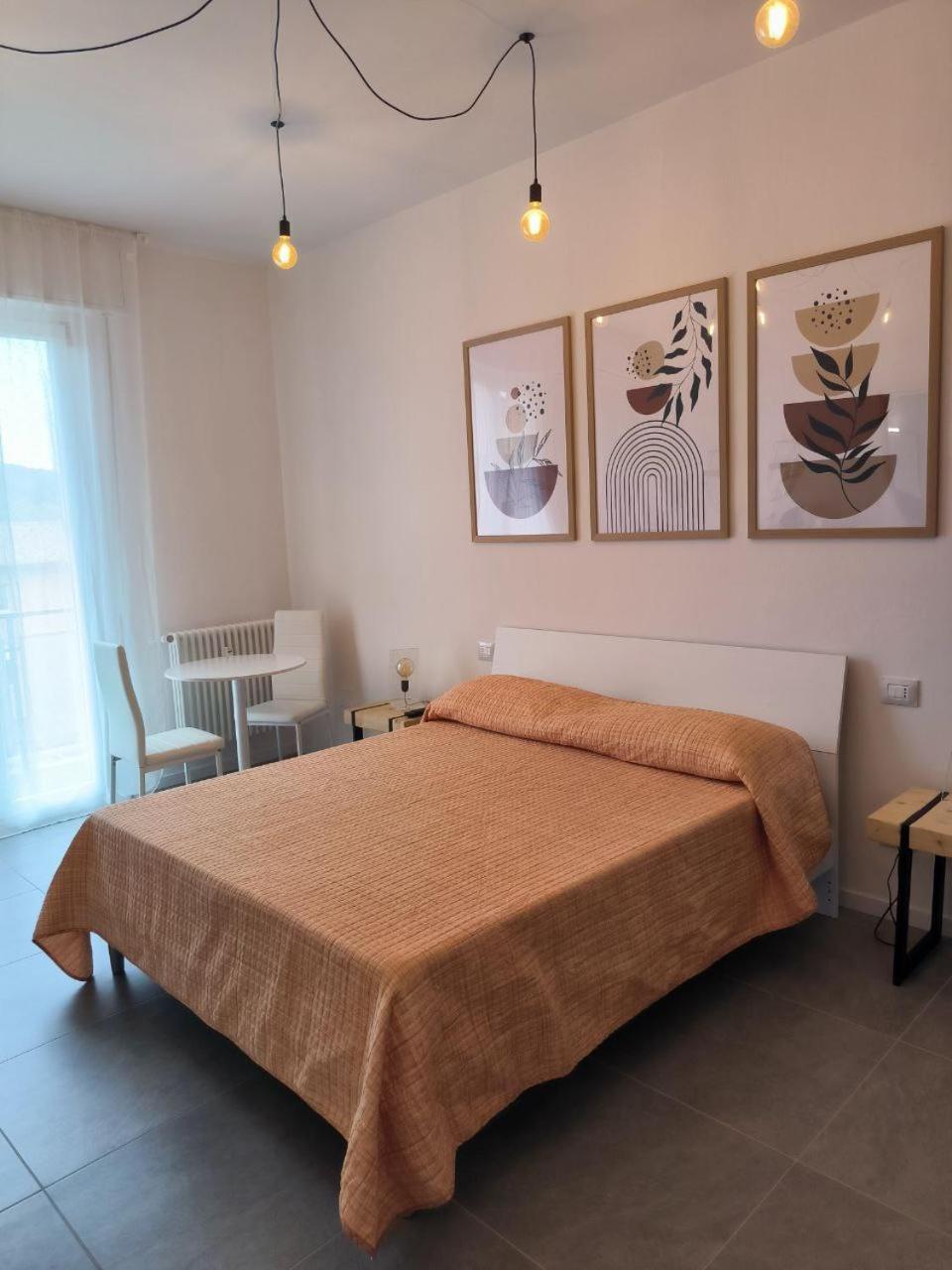 Room 48 Bologna — Foto 1